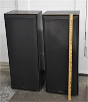 Pair of Kenwood speakers - tested