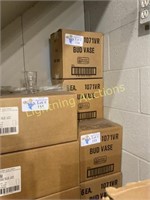 EIGHT BOXES ANCHOR HOCKING GLASS VASES