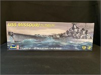 USS Missouri 1:535 plastic model kit