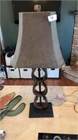 Horseshoe lamp