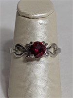 10K Simulated Ruby Ring Sz 5 1/2 - 1.47g