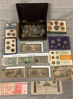 Large Collection of Foreign Money