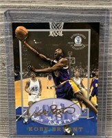 1997-98 Scoreboard Kobe Bryant Signature Card