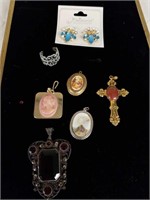 Earrings, ring & pendants