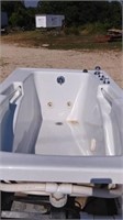 Jetted Jacuzzi Tub