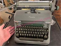Old Olympia manual typewriter (W. Germany)