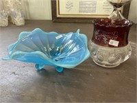 Blue Footed Bowl, Vase