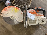 Stihl TS460 demo concrete saw with diamond blade