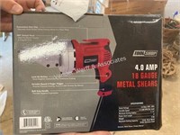 Tool shop 18 ga metal sheers, 4 amp, new in box
