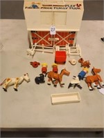 Vintage Fisher Price Little People Play Farm
