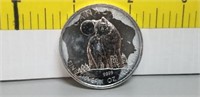 Commemorative $5 Silve Maple Leaf Wolf