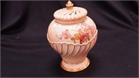 A Royal Worcester blush potpourri lidded jar
