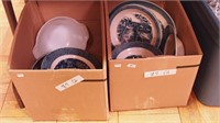 23 pieces of Currier & Ives blue dinnerware,