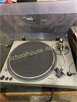 Turntable by technics