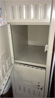 One Locker Unit with 6 compartment