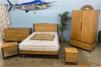 6pc QUEEN Solid Wood Bedroom Set