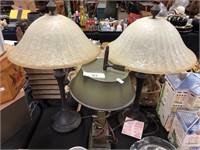 Lot of 3 assorted electric desk lamps.