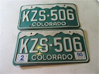 Pair 90's CO License matching Plates