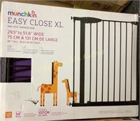 Munchkin Easy Close XL  Metal Baby Gate Fits