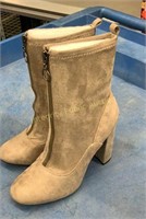 My Delicious Shoes Clay Boots Size 10
