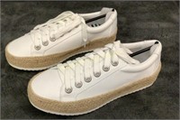 White Fashion Sneakers Size 7.5