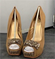 Gold Sequin Bow Heels 5.5