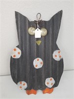 Metal Hanging Owl Outdoor Decor