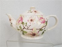 Floral Teapot w/Gold Trim Made in England
