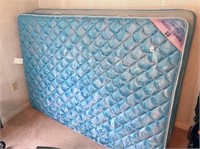 full size mattress & box springs