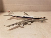 Model Plane: Thai International Boeing 747 1:500