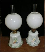 pr. pattern milk glass Gone w/the wind oil lamps