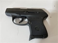 Ruger LCP .380 Auto, One magazine and holster