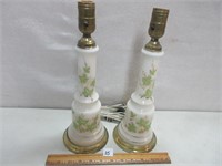 SWEET VINTAGE ACCENT LAMPS