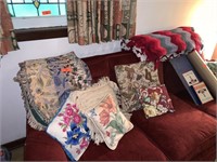 LG LOT OF PILLOWS AND BLANKETS