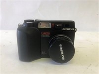 Olympus Digital  cameras model C-3030Zoom NIB