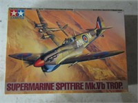 NEW Tamiya Supermarine Spitfire MK Vb Trop Model P