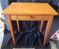 SMALL WOOD TABLE WITH DRAWER