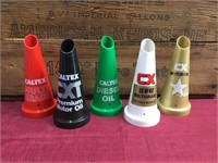 5 x NOS Caltex Plastic Oil Pourers