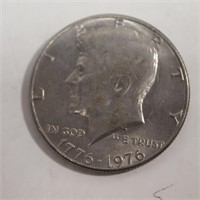 BiCentenniel Kenndy Half Dollar