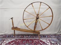 ANTIQUE FLAX WHEEL: