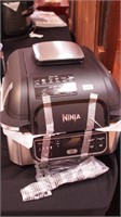 Ninja Foodi with cookbook, new