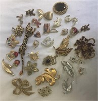 Large Lot of Brooches