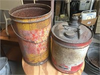 Set of 2 Vintage / Rusty Cans