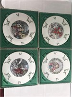 4 Royal Doulton Christmas Collector Plates