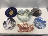 Decorative Christmas Collector Plates