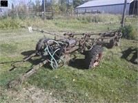 JD 4 bottom plow on rubber, cyl & hoses