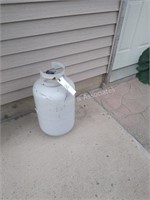 20 lbs propane tank