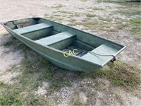 10' Alumacraft Flatbottom Boat
