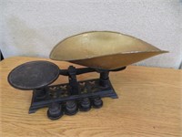 Vintage Scales With Weights