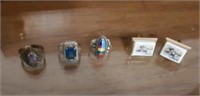 ASSORTED RINGS AND CUFF LINKS